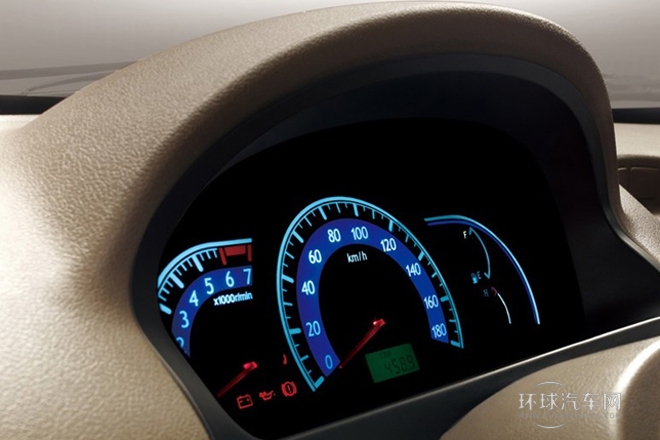 2012款 1.3L豪華型