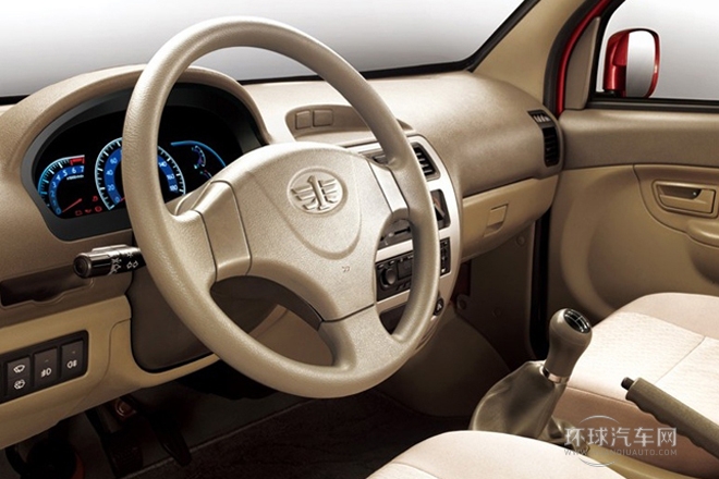 2012款 1.3L豪華型