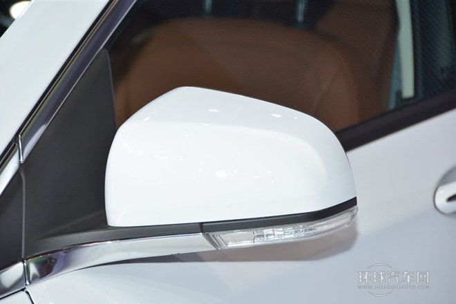 2015款 1.5L 手動時尚版