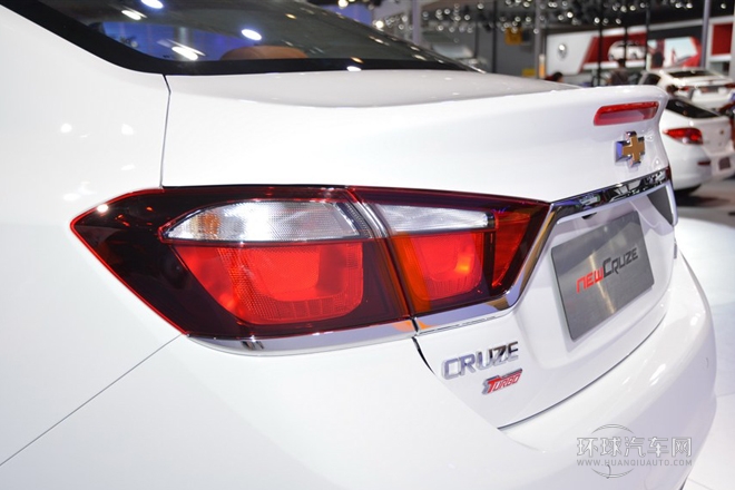 2015款 1.5L 手動時尚版