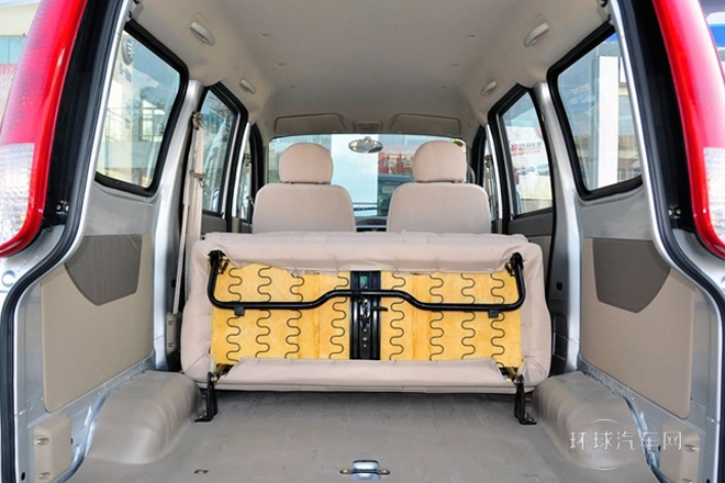 2012款 1.3L舒適型