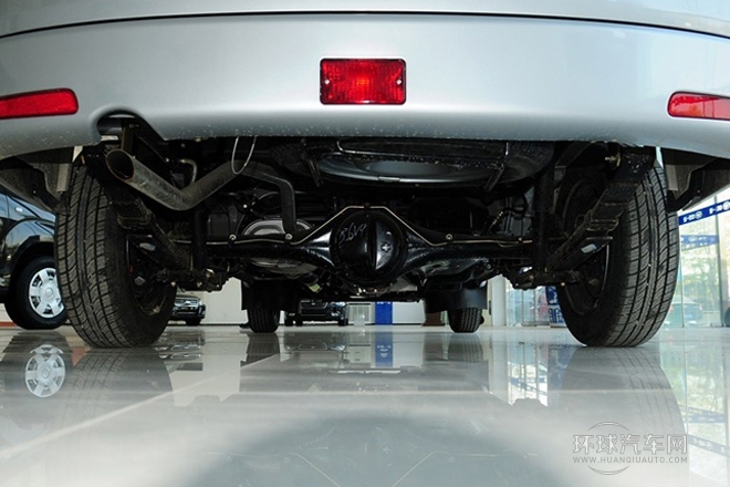 2012款 1.0L標(biāo)準(zhǔn)型