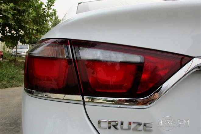 2015款 1.5L 自動精英版