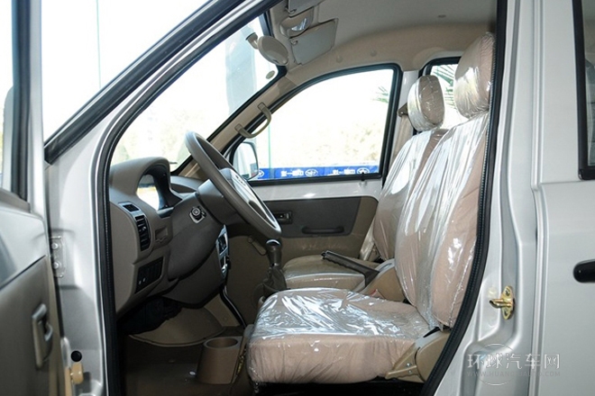 2012款 1.0L標(biāo)準(zhǔn)型