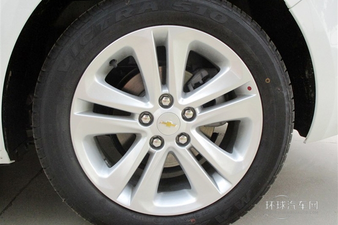 2015款 1.5L 自動精英版