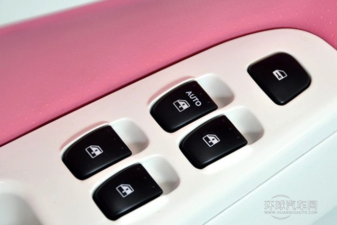 2010款 飛炫 1.5L 自動(dòng)時(shí)尚型