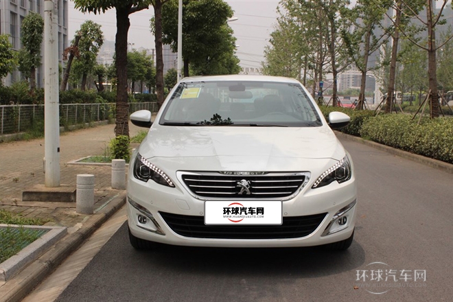 2014款 1.6T 自動尊貴版