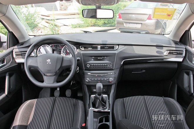 2014款 1.8L 手動領(lǐng)先版