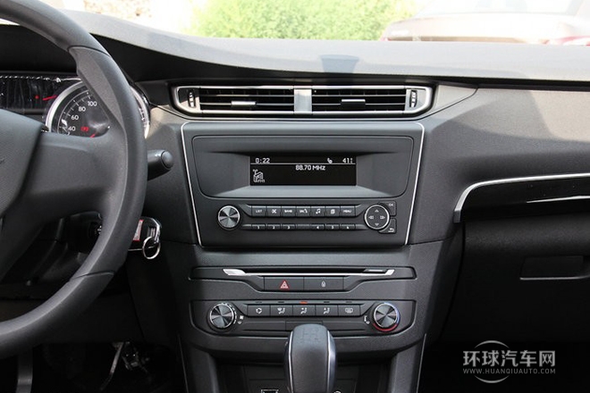 2014款 1.8L 手動(dòng)領(lǐng)先版