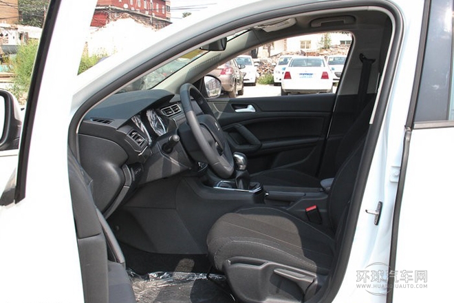 2014款 1.8L 手動領先版