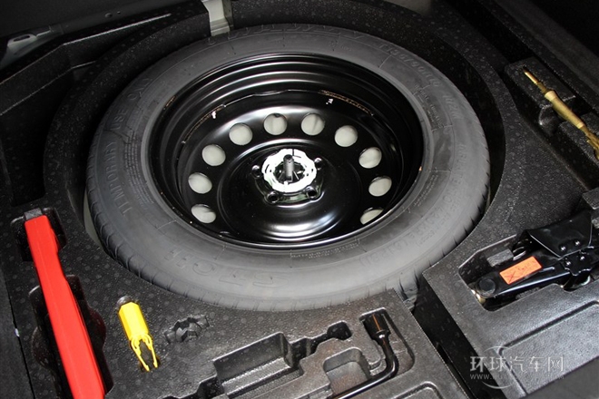 2014款 1.8L 自動豪華版