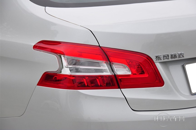 2014款 1.8L 自動領先版