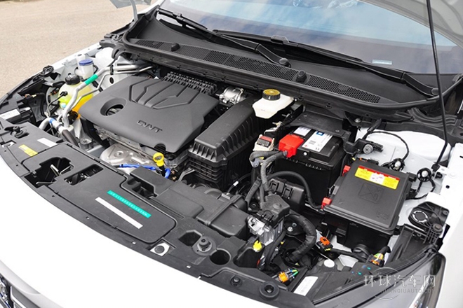 2014款 1.8L 自動領(lǐng)先版