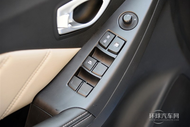 2014款 1.6L 自動至尊ESP版