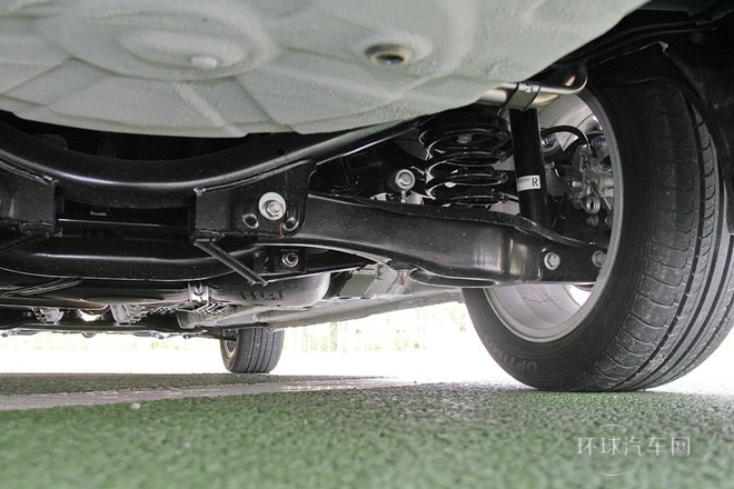 2014款 1.6L 自動(dòng)智慧ESP版