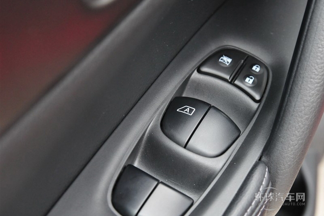 2014款 2.0L CVT智驅版 4WD