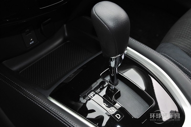 2014款 2.0L CVT智驅版 4WD