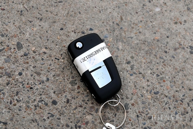 2014款 2.0L 手動(dòng)時(shí)尚版 2WD