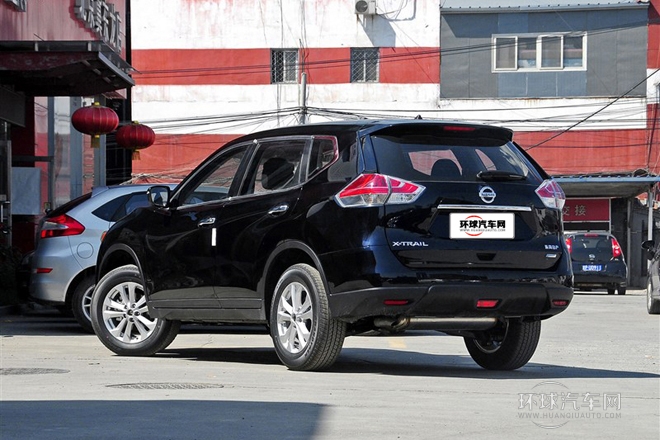 2014款 2.0L 手動時尚版 2WD