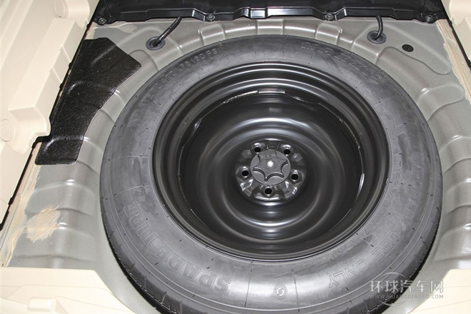 2014款 2.5L CVT領(lǐng)先版 4WD