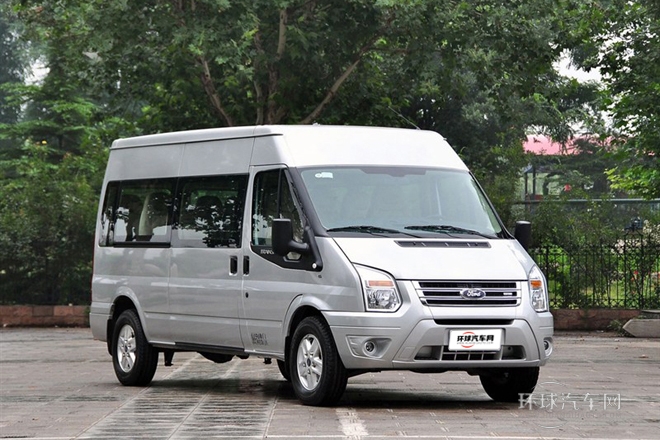 2013款 2.4T柴油經(jīng)濟(jì)物流車短軸中頂國(guó)IV