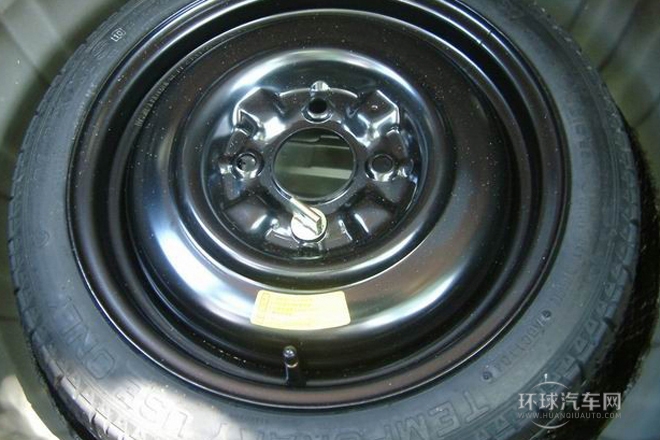 2004款 智尊 2.0L 自動旗艦型