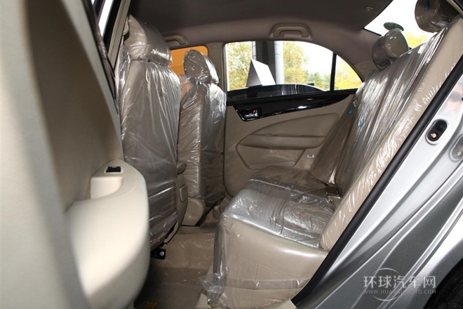 2013款 1.5L 手動舒適型