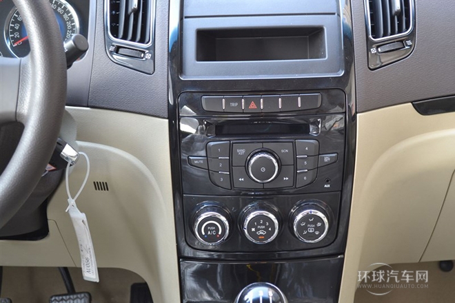 2013款 1.5L 手動舒適型