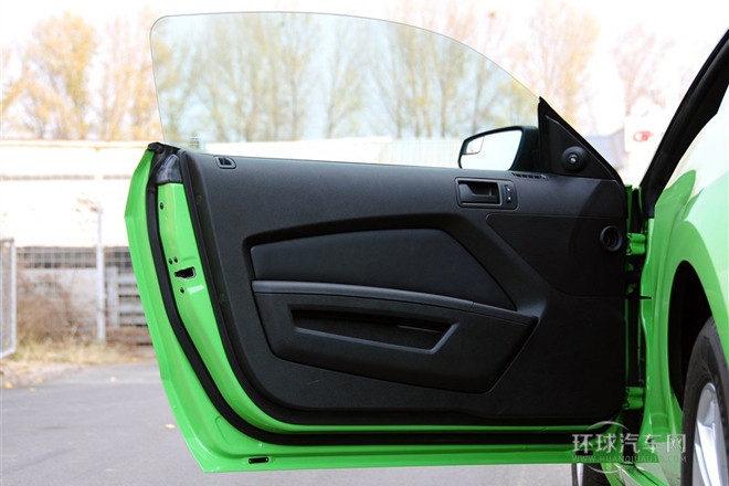 2013款 3.7L 自動標準型