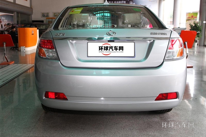 2013款 1.5L 手動(dòng)舒適型