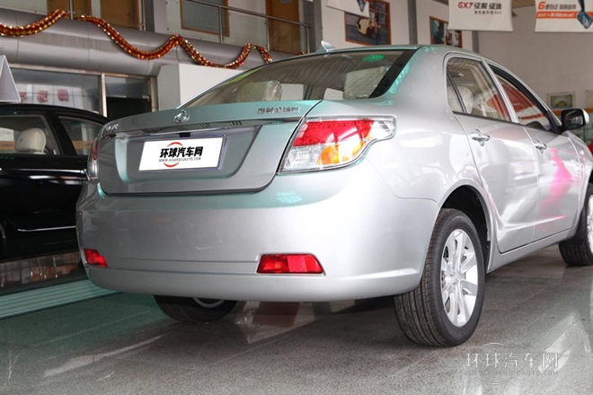 2013款 1.5L 手動(dòng)舒適型