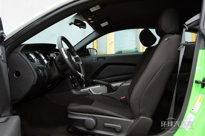 2013款 3.7L 自動標準型