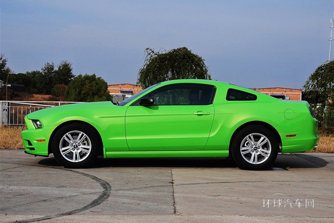 2013款 3.7L 自動標準型