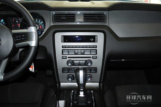 2013款 5.0L GT自動標準型