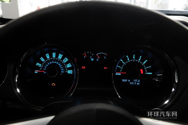 2013款 5.0L GT自動標準型