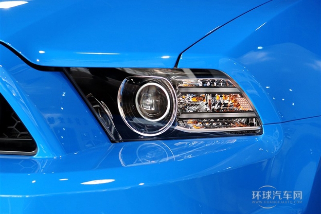 2013款 5.0L GT自動(dòng)標(biāo)準(zhǔn)型