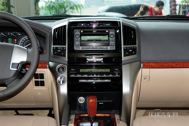 2012款 4.0L 自動VX