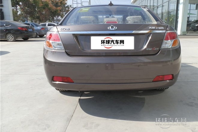 2013款 1.8L 自動尊貴型
