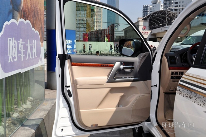 2012款 4.6L 自動VX-R