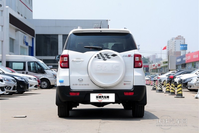 2014款 1.5L 手動舒適型