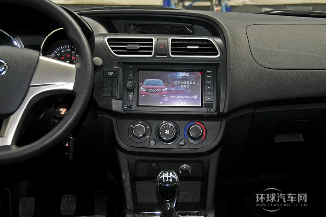 2014款 1.5L 手動舒適型