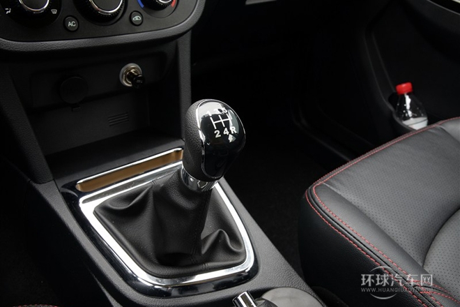 2014款 1.5L 手動豪華型