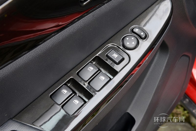 2014款 1.5L 手動豪華型