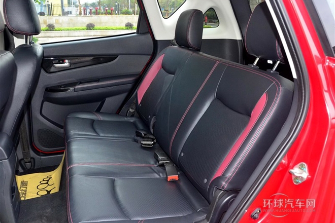 2014款 1.5L 手動尊貴型