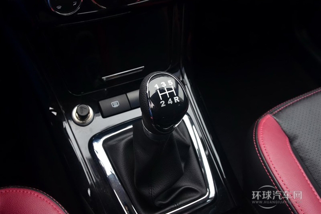 2014款 1.5L 舒適型