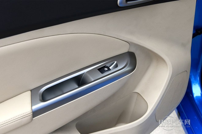 2014款1.5L自動(dòng)  豪華型