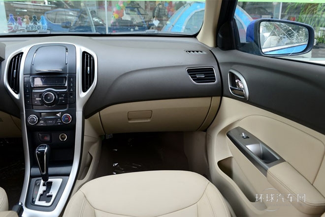 2014款1.5L自動(dòng)  豪華型