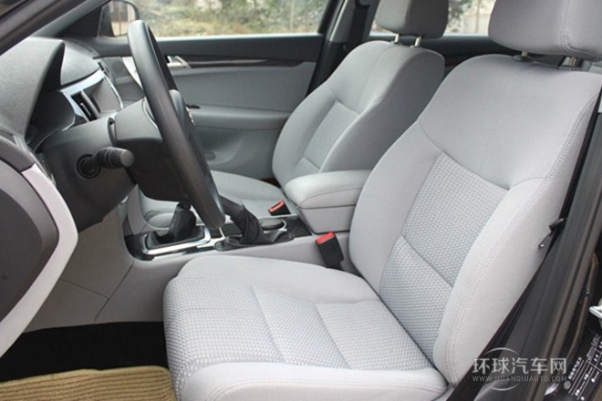 2011款 Wagon 2.0L 手動舒適型