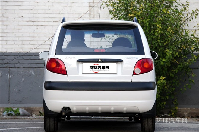 2012款 改款 1.0L 手動P-TEC標準型