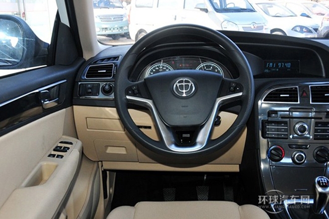 2012款 1.6L 手動舒適型